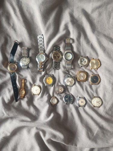 Mixed lot collectible - a,
