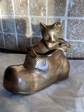 brass cat in a boot ornament