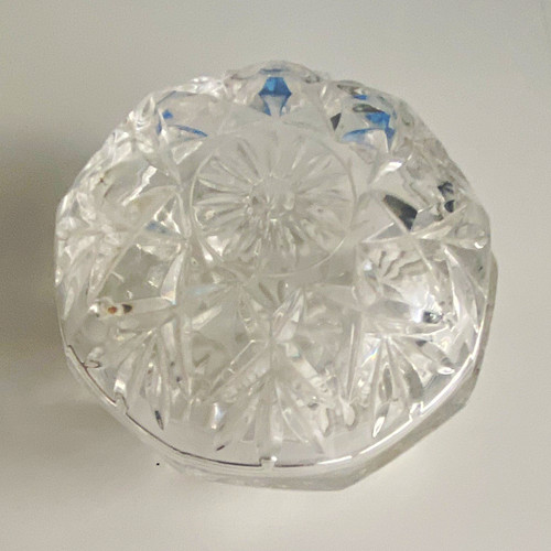 Set clear cut glass open - cut,