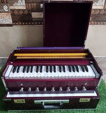 Harmonium Musicals Wooden