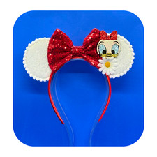 Gorgeous Disney Inspired Daisy