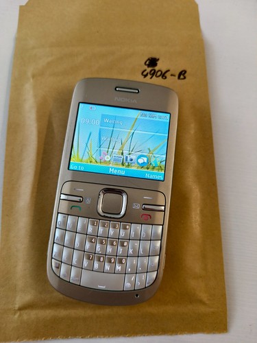 Nokia mobile - c3-00, (2010)