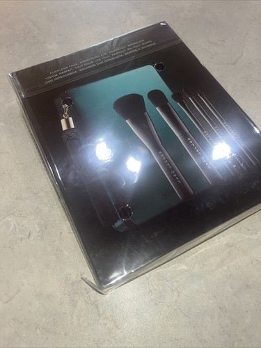 Marc jacobs your - marc, place