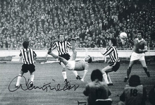 Signed dennis tueart - signed,