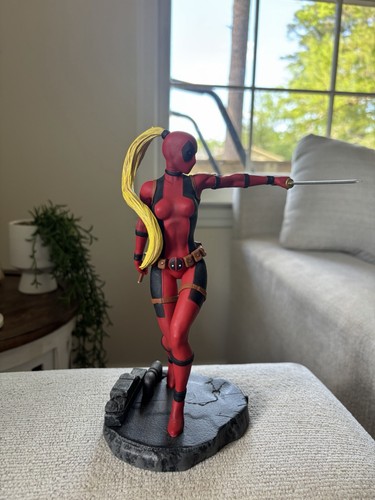 Diamond select toys marvel - toys,