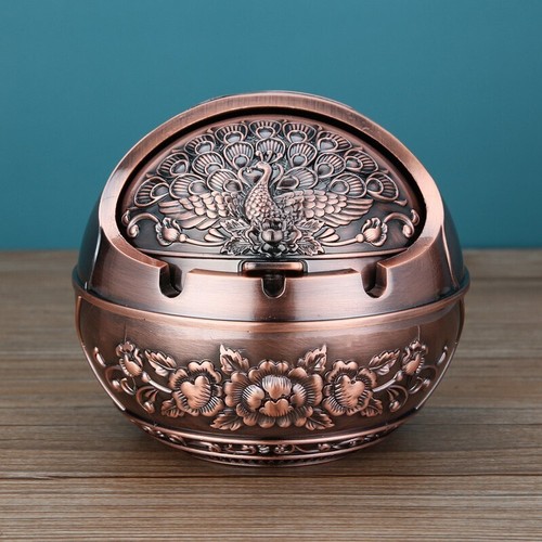 Retro metal decorative ashtray - metal,