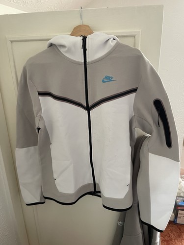 Nike tech fleece grey and - fleece,
