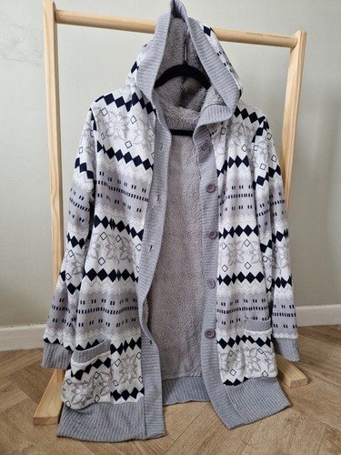 Cosy grey navy fair - grey,