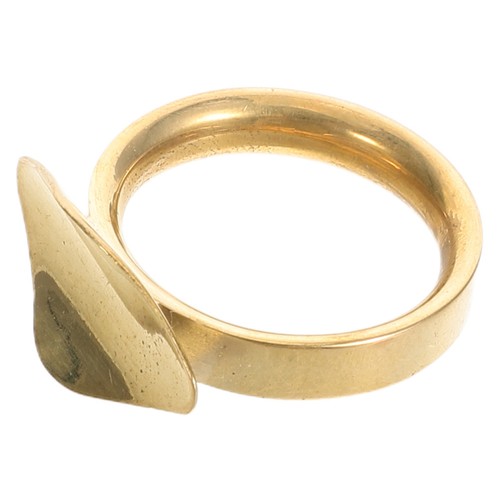 Trumpet ring valve finger - trumpet,