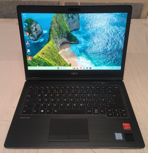 Fujitsu lifebook u748 - lifebook, 14"