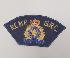 Royal Canadian Mounted Police RCMP / GRC Uniform Shoulder Patch – Unused
