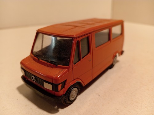 Mercedes benz 207 307 glass - 207,