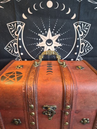 Large rustic wooden witchy - ​large,