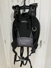 AP Valves Buddy Tekwing. Good Condition Has Dual Cam Straps. See Description