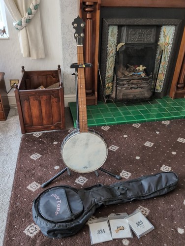 Grafton string banjo and - string,