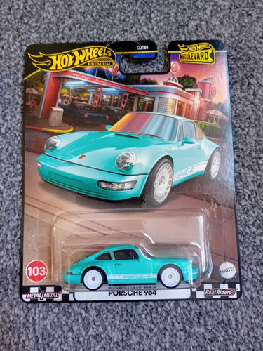 Hot wheels premium - hot,