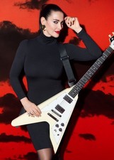 Kirsty Gallacher sexy tv