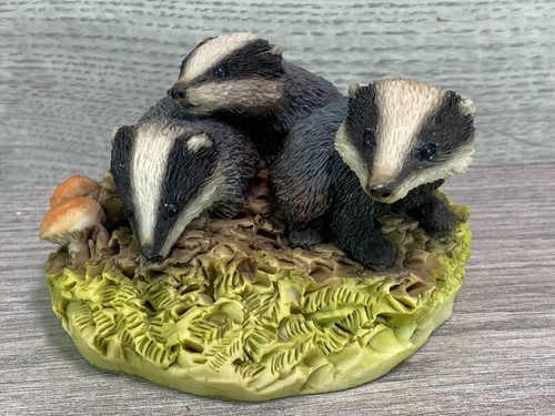Badger trio arden sculptures - badger,