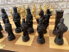 Viking Brown-Ivory Chess Set