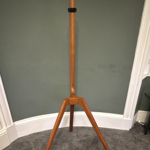 Putorsen easel studio floor - easel,
