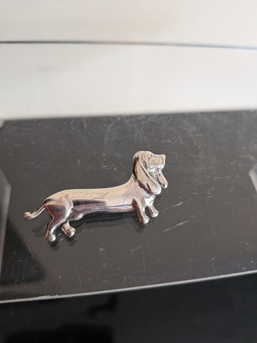 Silver dachshund dog broach - silver,