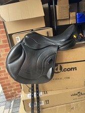 17 Inch Black Leather Smart