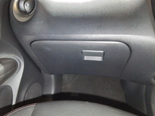 Glove box nissan - nissan, juke