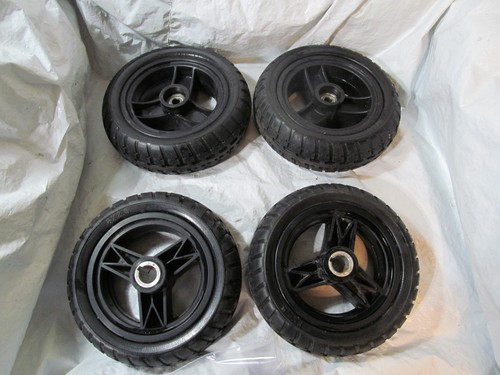Front rear wheels from - front,