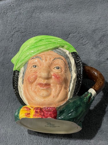 Royal doulton sairey - royal, toby