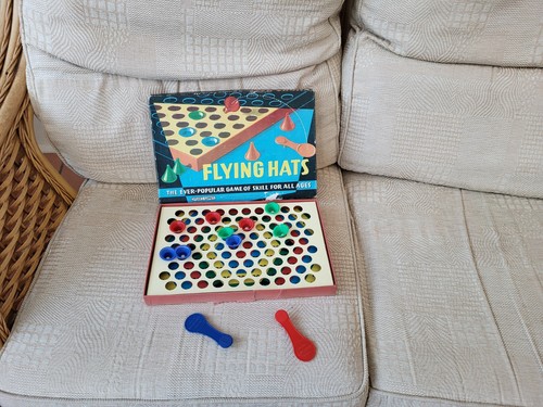 Vintage flying hats board game - vintage,