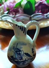 PRETTY VINTAGE DELFT JUG /