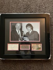 SIR MATT BUSBY & GEORGE BEST (Ex Man Utd) FOOTBALL SIGNED 18 x 18 FRAMED PHOTO