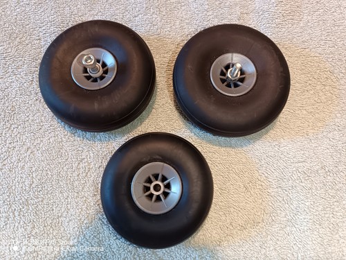 Model plane wheels sponge - plane,