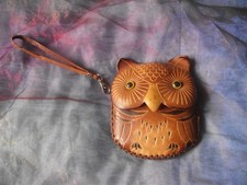 Cute Leather Wise Owl Bird Purse Bag with Wrist Strap