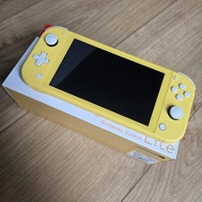 Nintendo Switch Lite Yellow