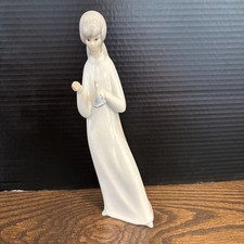 10" PORCELAIN MIQUEL REQUENA