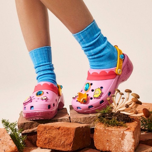Crocs classic platform clog - crocs,