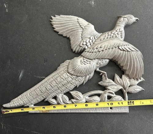 Vtg cast metal flying - vtg,