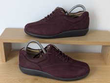 Hotter Tone Mauve Purple