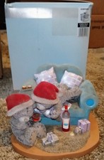 Me To You Figurine Ornament Boxed Figure Rare Retired Sofa Christmas Romance