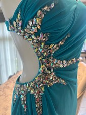 RENEE COUTURE AQUA GREEN PROM EVENINGi CRYSTAL EMBELLISHED BONED SIZE 8 DRESS