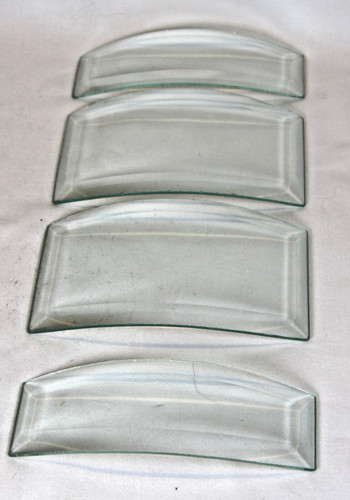 Small curved glass panels - small,
