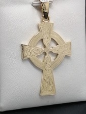 9ct Gold Celtic Cross Pendant - British Hallmarked