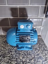 WEG W22 3 Phase Electric Motor 0.75Kw 1HP 4Pole 1410 rpm IP55
