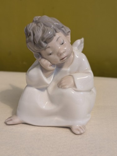 Lladro angel thinking - lladro, "angel