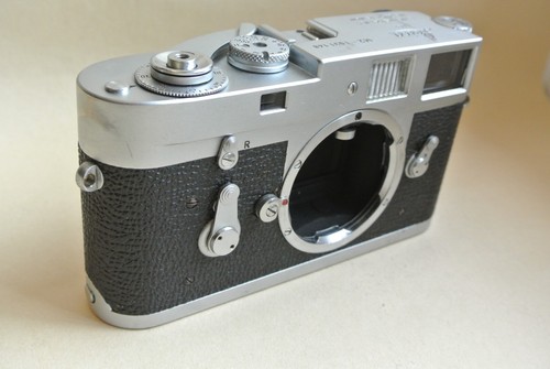 Leica chrome camera body - chrome,