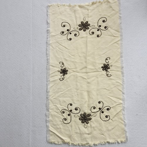 Lovely woven linen - , embellished