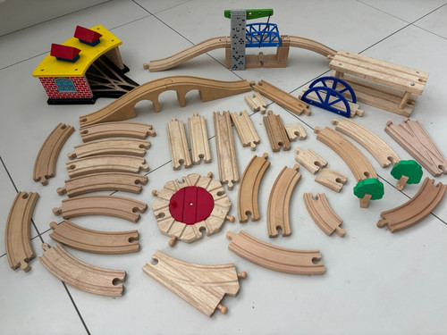 Wooden train track set - train,