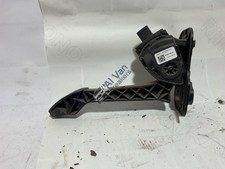 FORD Transit 350 Accelerator