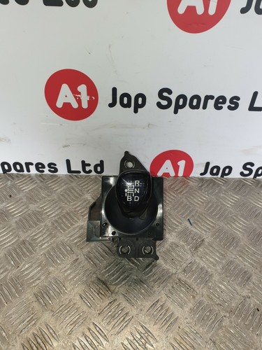 Toyota auris 2013 2018 1 - -,